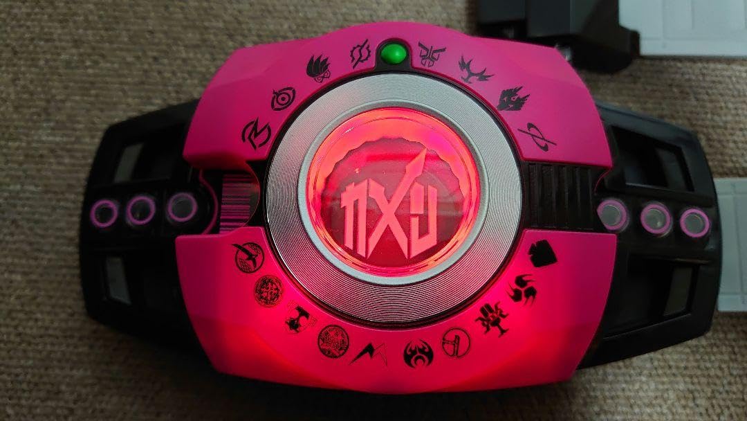 CSM風　ネオディケイドライバー　仮面ライダー　変身ベルト　ライダーカード 仮面ライダーディケイド CSM風ネオディケイドライバーで、エグゼイド系